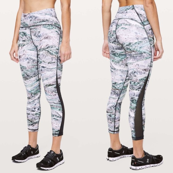 Lululemon Train Times Pant 25" Springscape Multi / Obsidian W5BU5S Luxtreme Mesh - Picture 1 of 13
